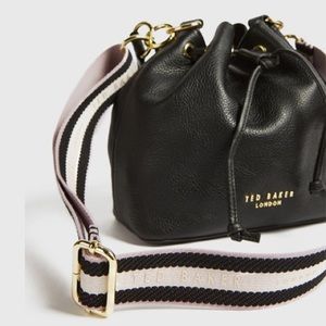 🎀 TED BAKER AMINAH BRANDED WEBBING STRAP BUCKET BAG NWOT🎀